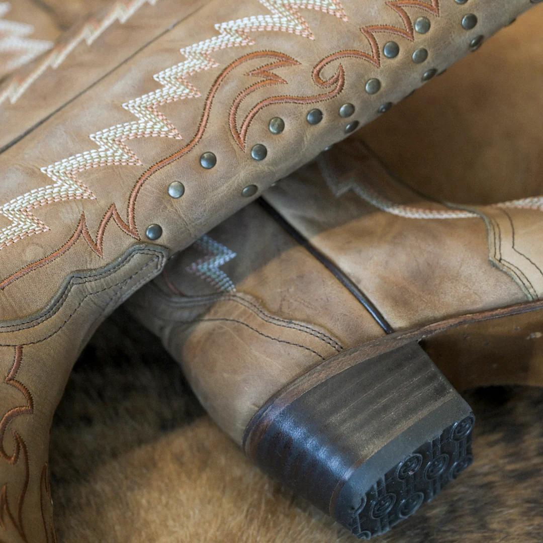 Circle G Women's Tan Studded Cowgirl Boots - Image 7