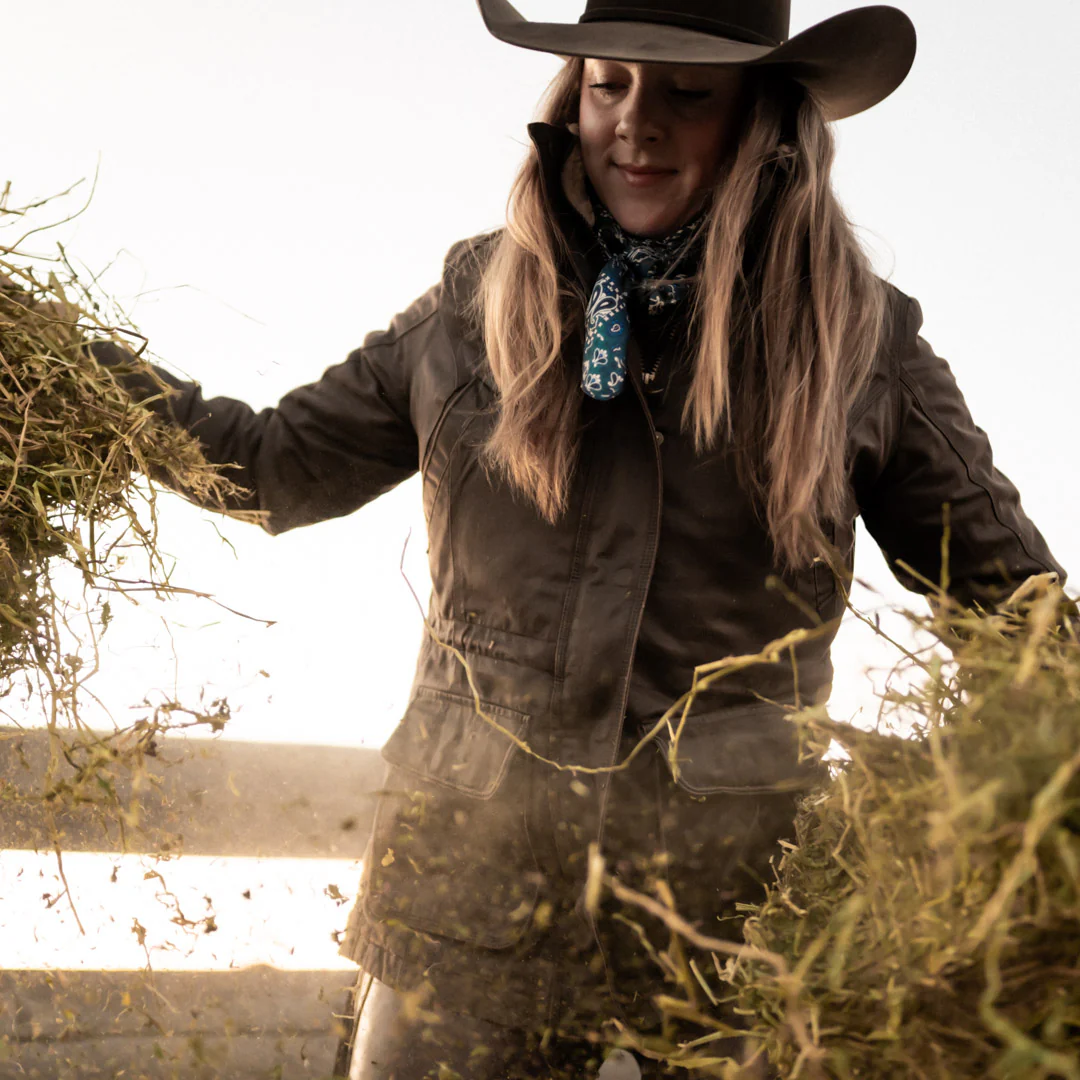Outback Trading Co. Woodbury Womens Jacket - Image 3