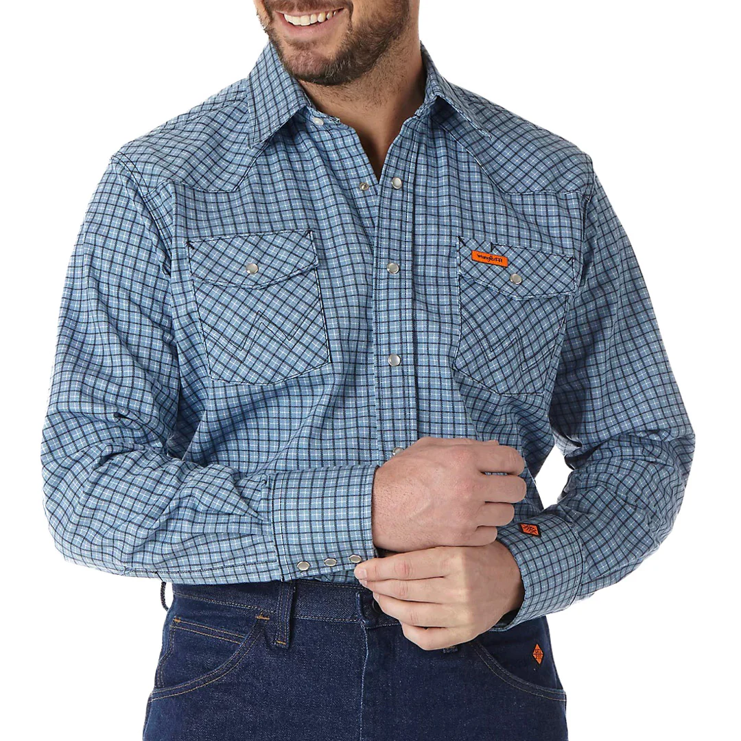 Wrangler Men's Flame Resistant Plaid Long Sleeve Snap Work Shirt