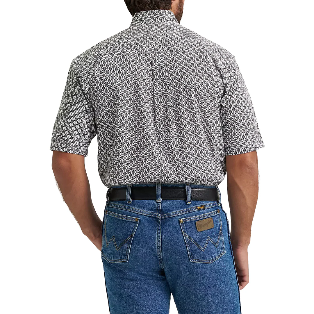 Wrangler Men's George Strait Geometric Print Short Sleeve Button Shirt - Image 2