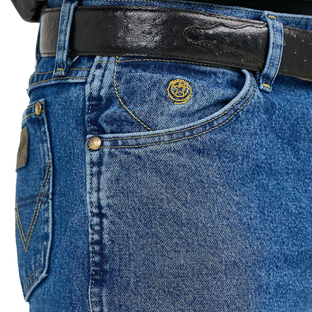 Wrangler Men's George Strait Original Fit Straight Leg Jeans - Image 4