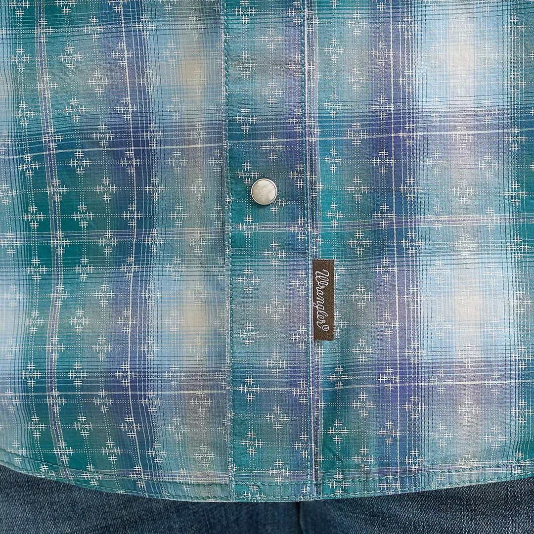 Wrangler Men's Retro Plaid Long Sleeve Snap Shirt - Image 4