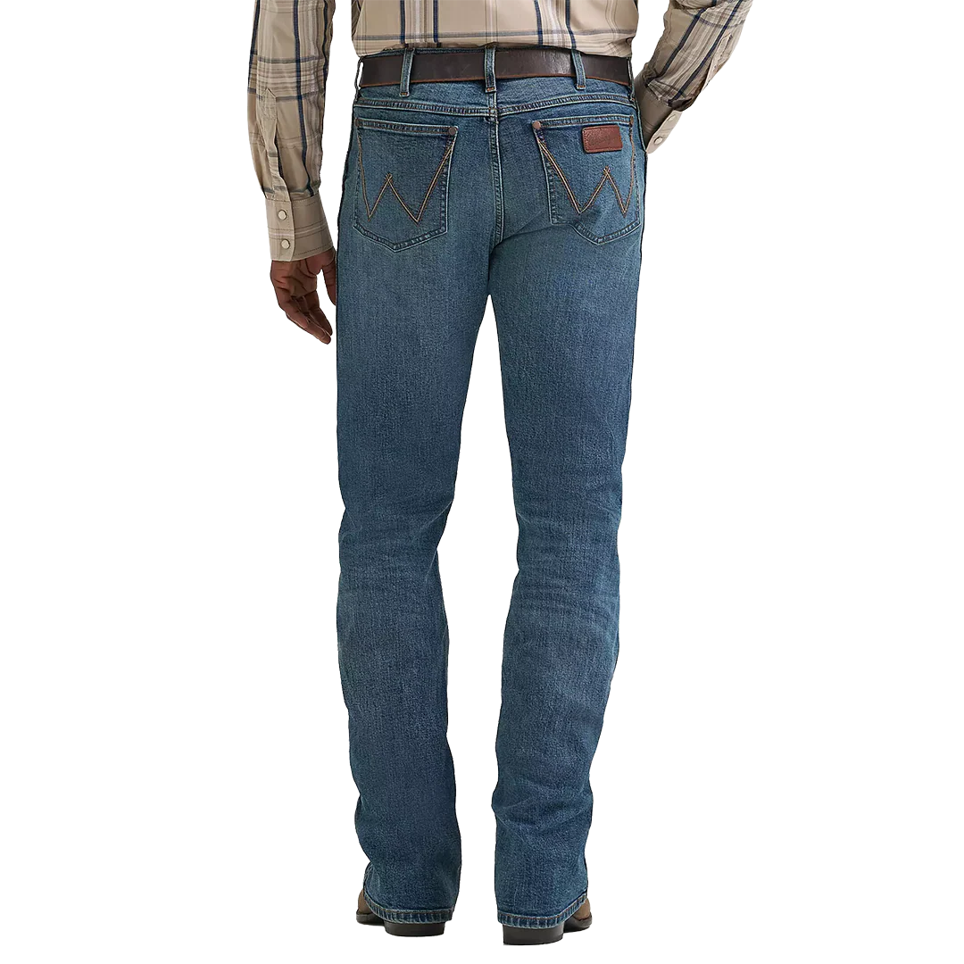 Wrangler Men's Retro Slim Fit Bootcut Jean