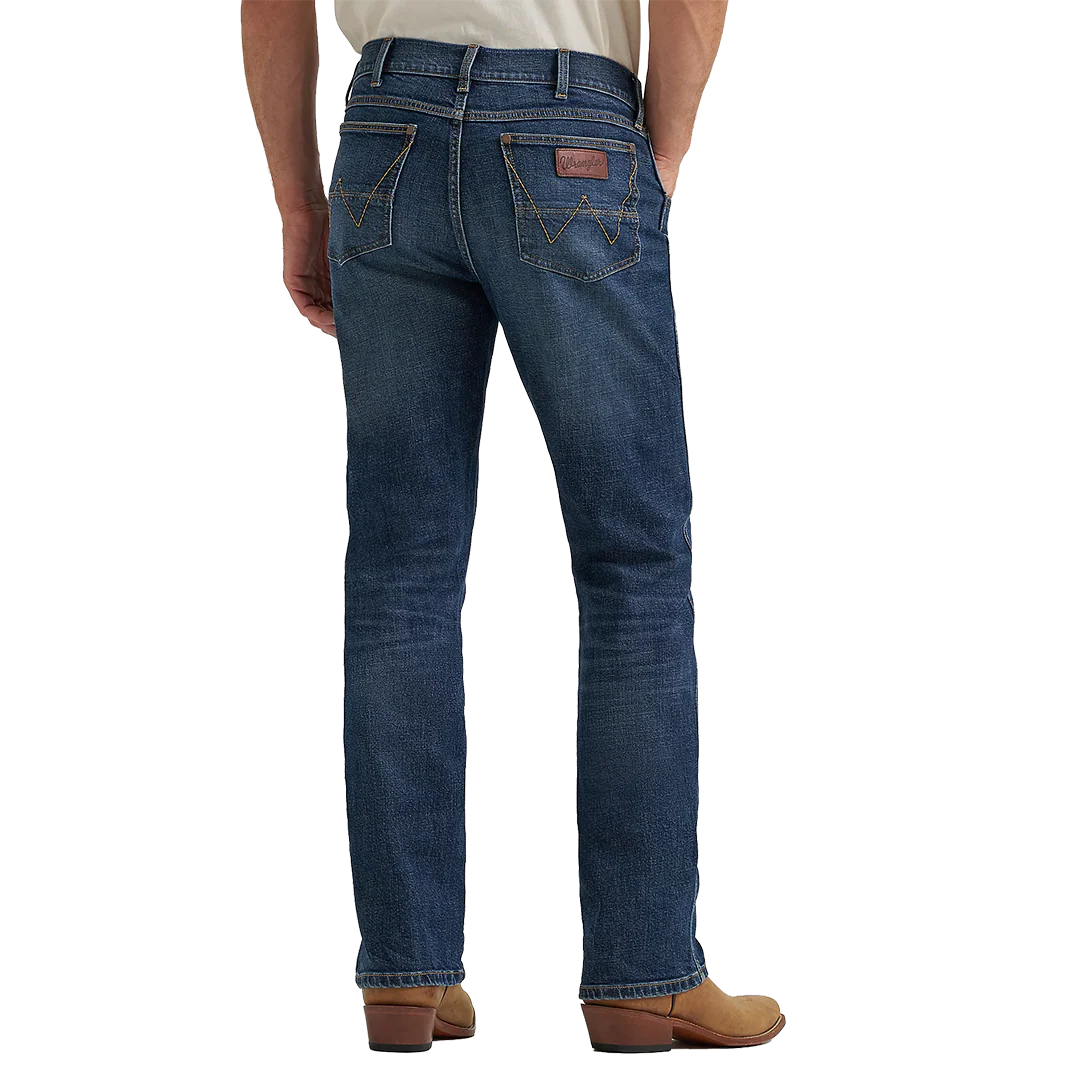 Wrangler Men's Retro Slim Fit Bootcut Jean