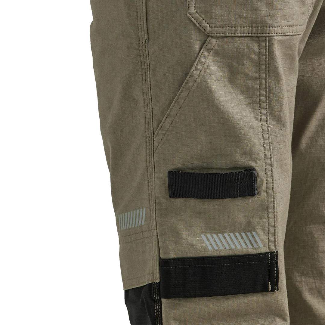 Wrangler Men's Tech Carpenter Pant - Image 4