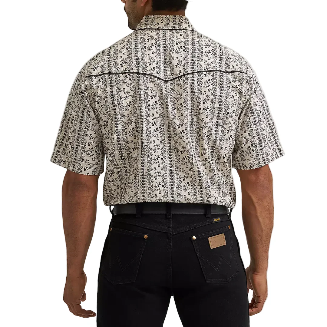 Wrangler Men's Vintage-Inspired Piped Printed Short Sleeve Snap Shirt - Image 2