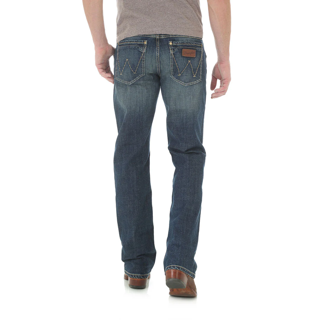 Wrangler Men's Retro Slim Fit Bootcut Jeans